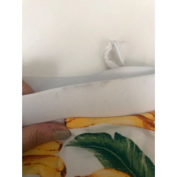 Forever 21 Women’s banana print bikini bottoms - Picture 4 of 6